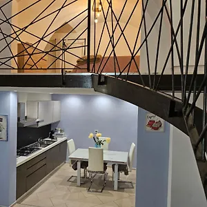 apt-casetta-lety.lecce-hotels.com/
